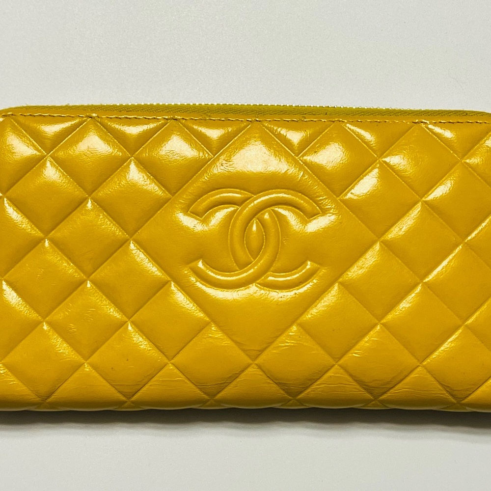 Chanel Wallet
